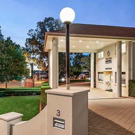 Villa Nova Motel トゥーンバ エクステリア 写真