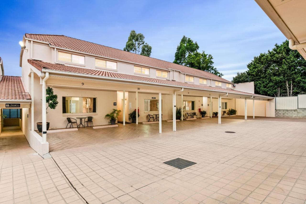 Villa Nova Motel トゥーンバ エクステリア 写真